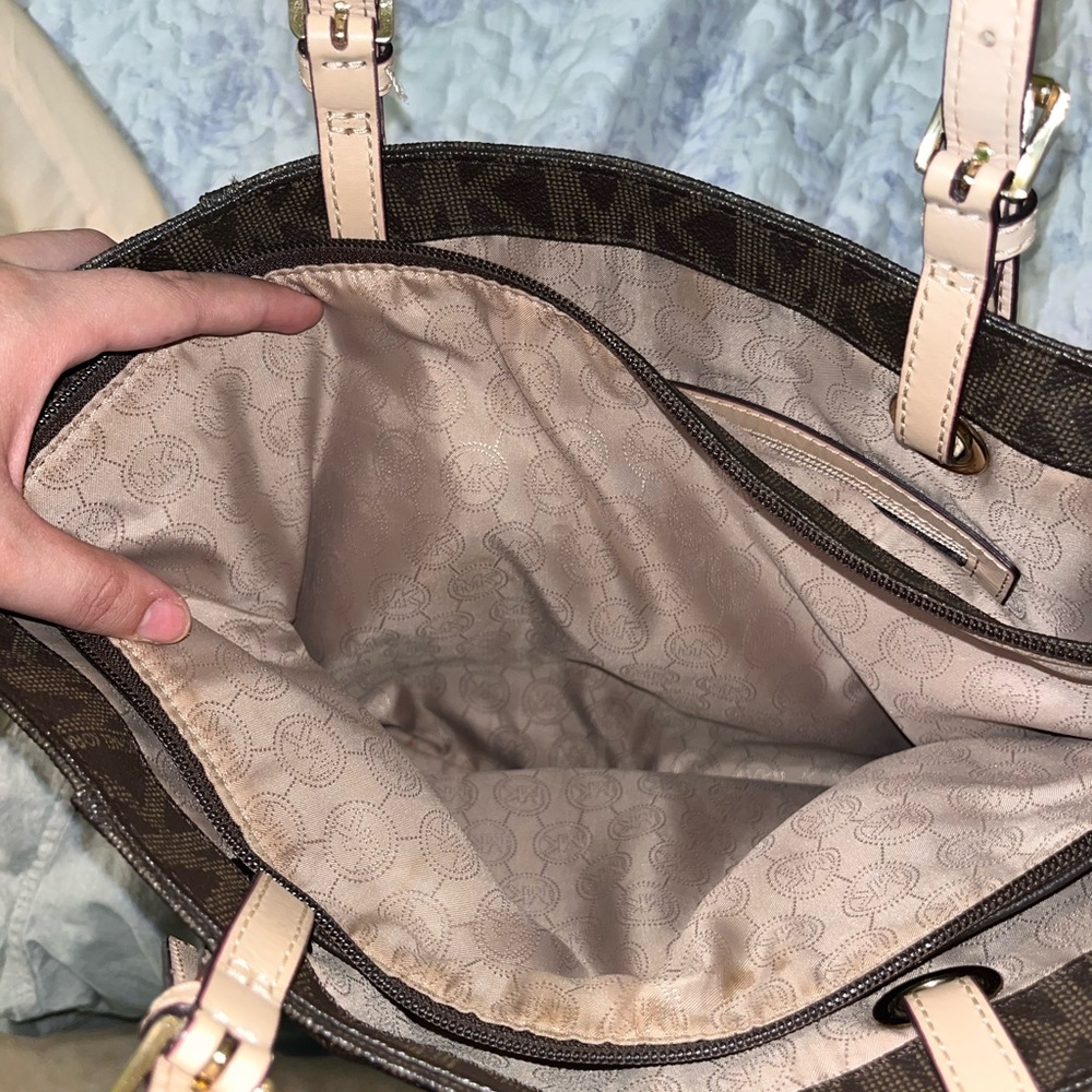 āMichael Kors Large Tote Bag | Brown Logo | Everyday Bagā - Picture 5 of 8